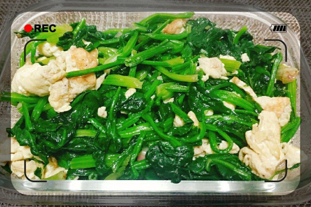 菠菜炒鸡蛋