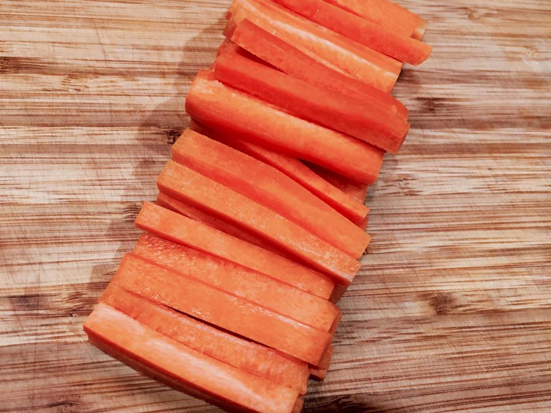 败家犬之零嘴 胡萝卜鸡肉卷的做法步骤图 Atablecooking 下厨房