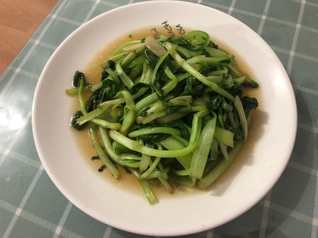 清炒鸡毛菜