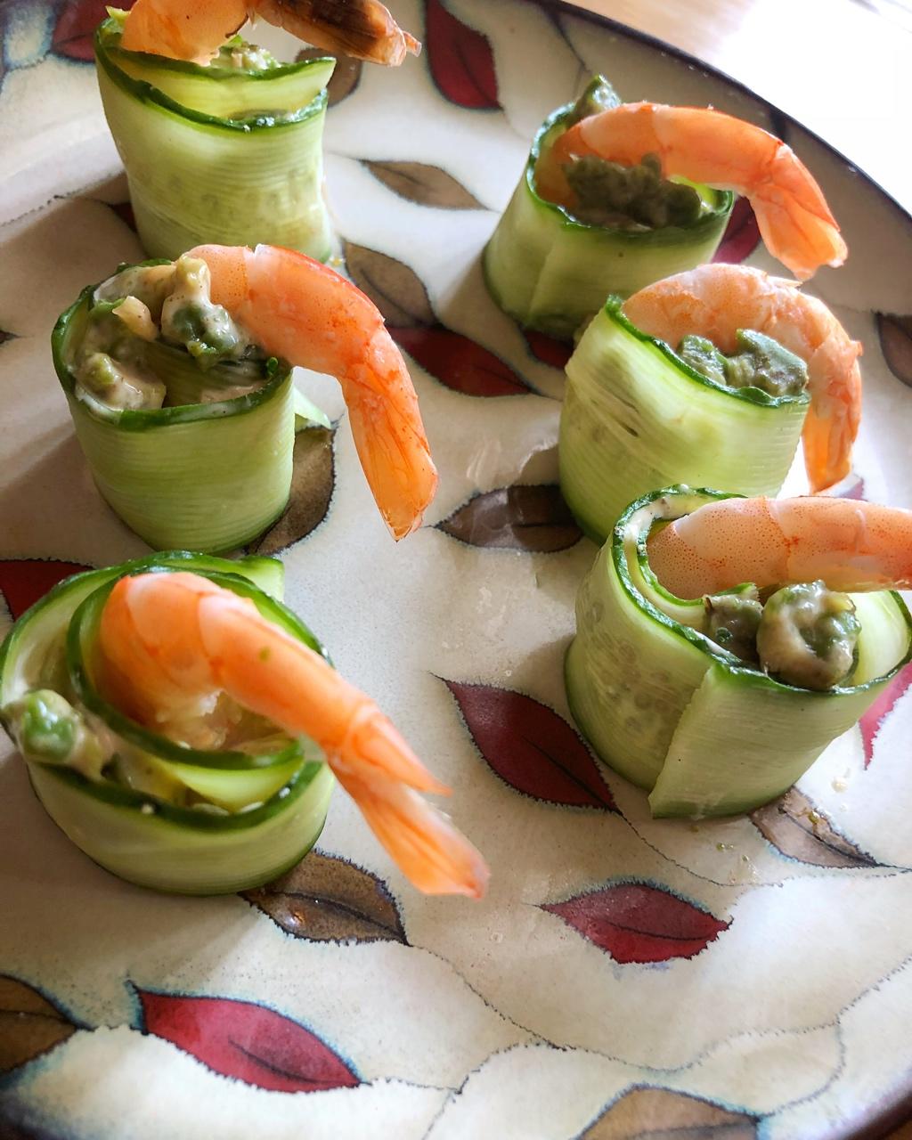 黄瓜牛油果酱卷虾