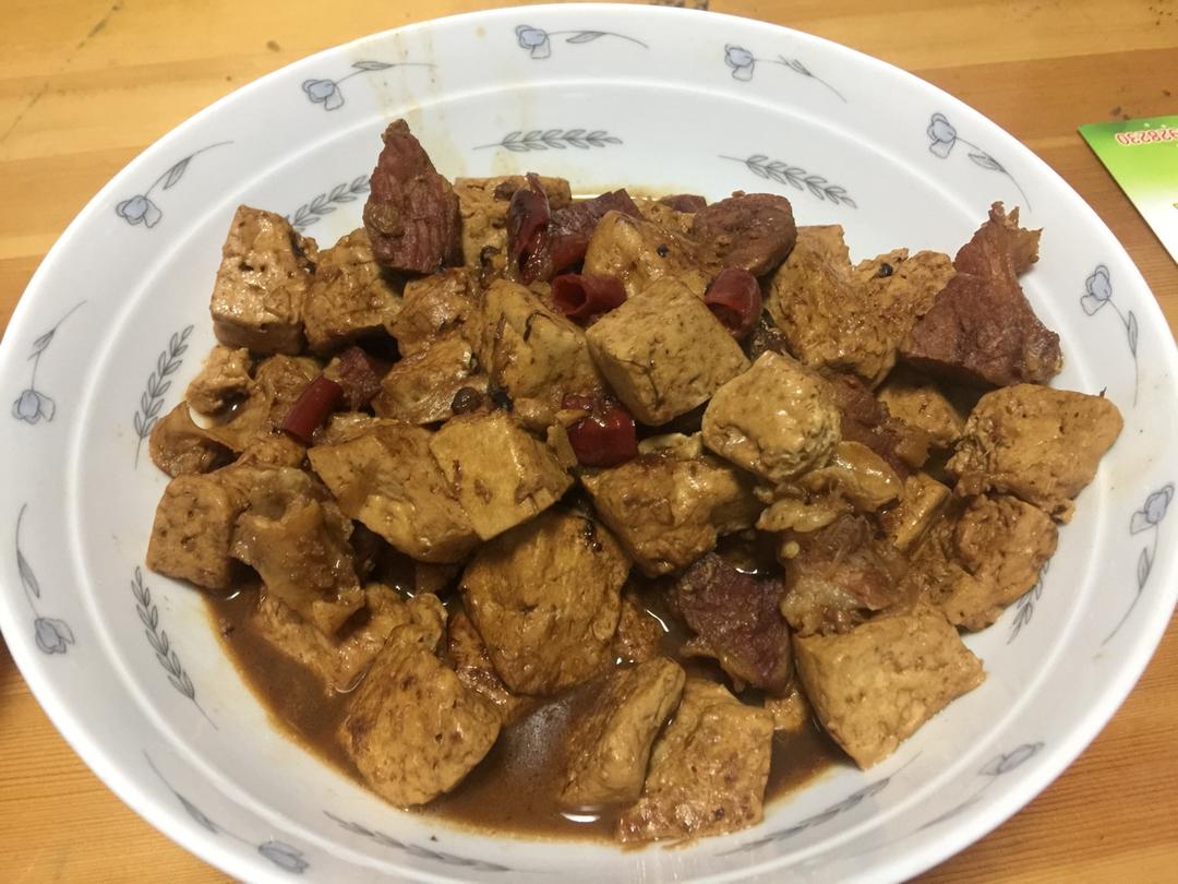 三绝牛肉炖豆腐  黄金搭配营养全