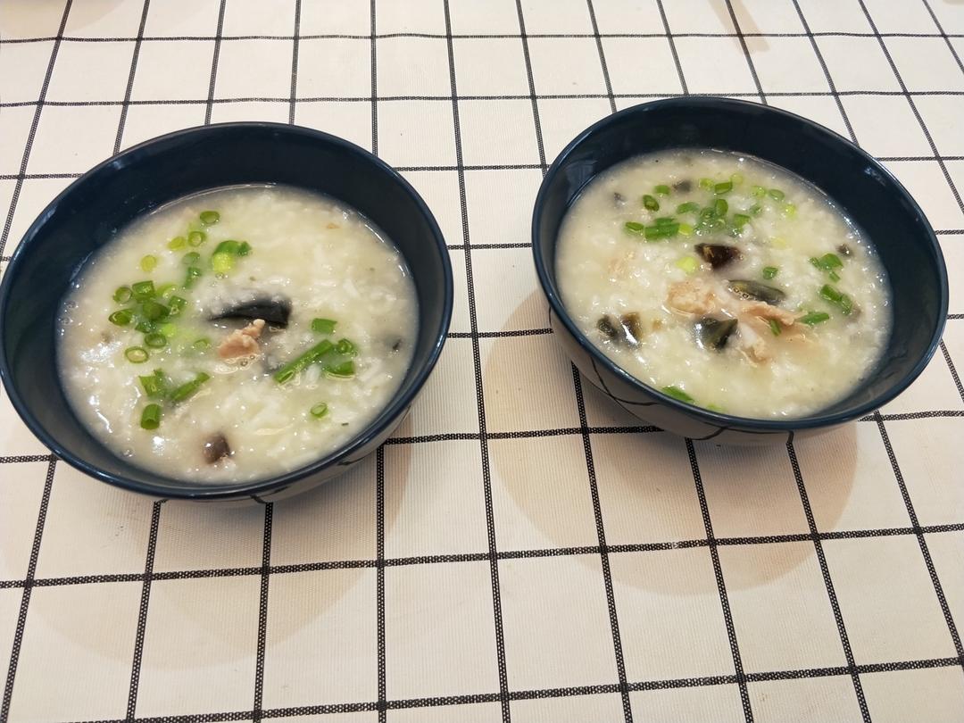 十五分钟快手之香滑皮蛋瘦肉粥(附五分钟电饭煲电压力锅更快捷方法)