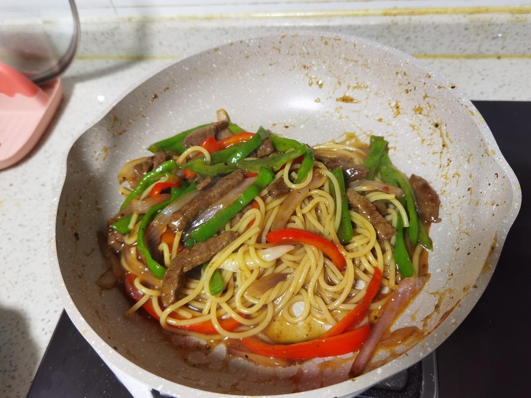比餐厅好吃的黑椒牛柳意面🍝零失败简单教程