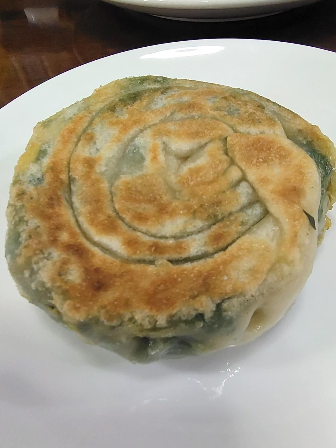 薄皮大馅韭菜鸡蛋饼