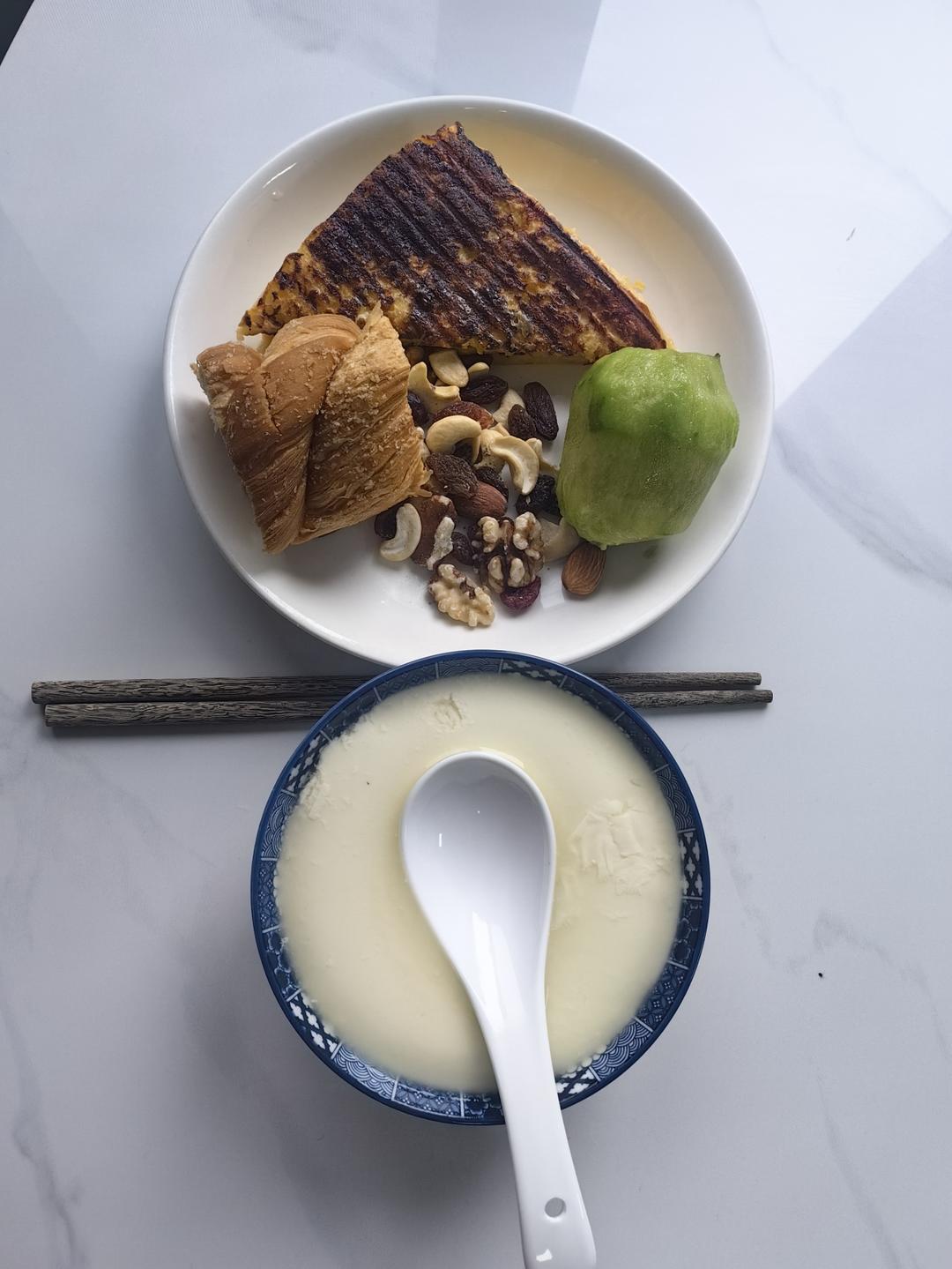 空巢快手餐，主打 不糊弄也不麻烦