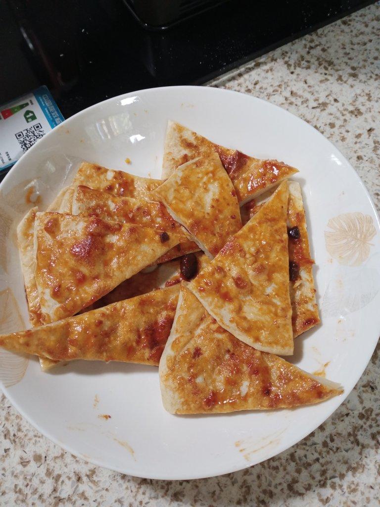家庭版酱香饼（娃一出锅就吃三块）