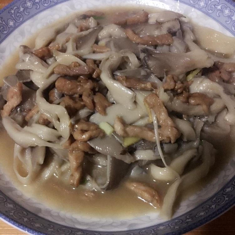 平菇炒肉