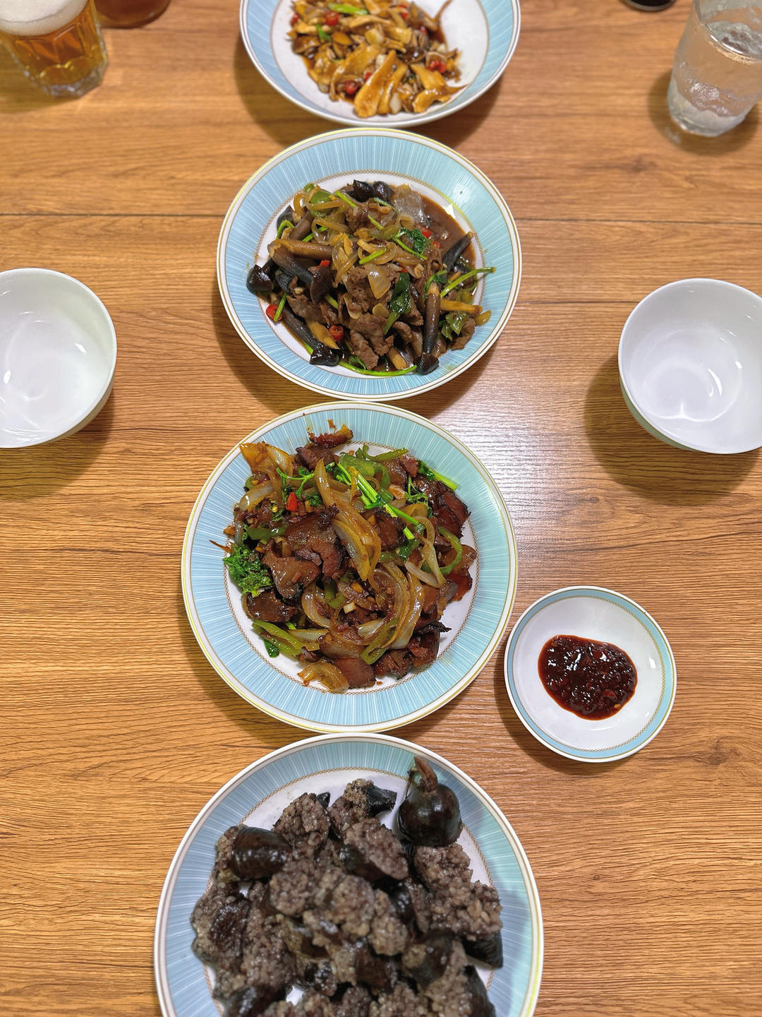 牛肉炒鸡枞菌