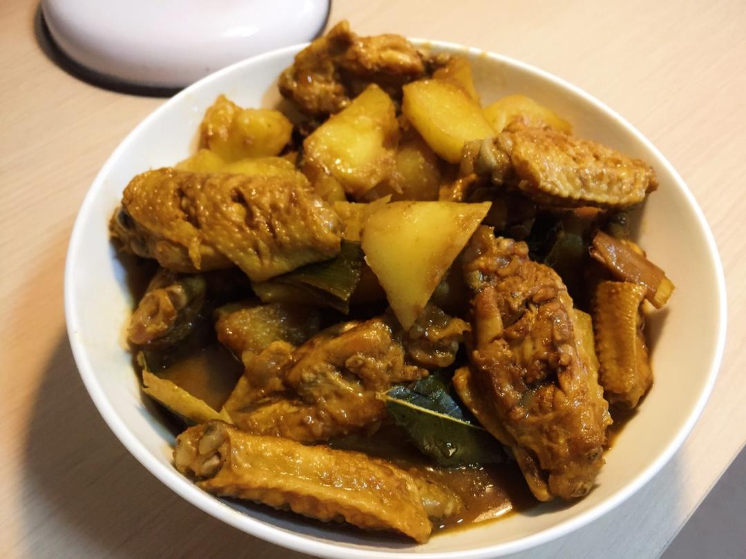 红烧鸡翅炖土豆