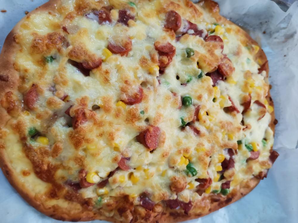 10寸披萨（附自制披萨皮）的做法