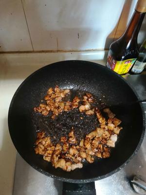 土豆辣子炒肉片的做法 步骤3