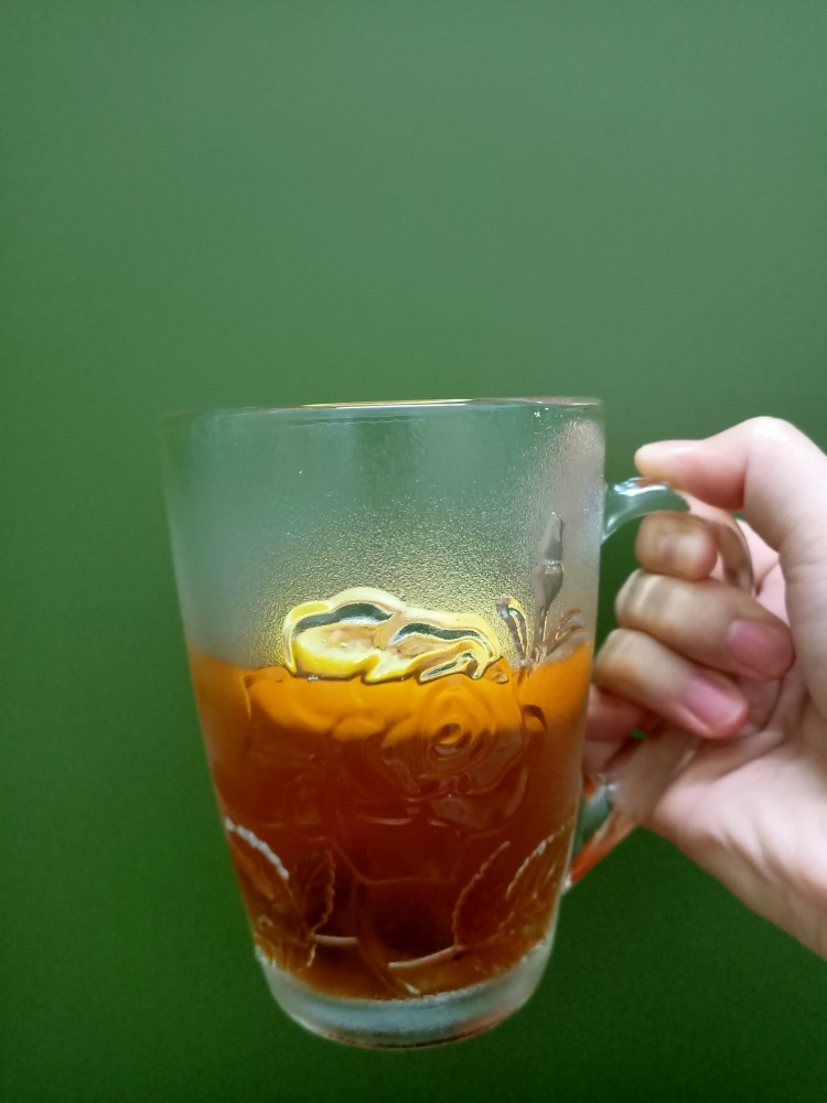 夏日无敌清新的青桔百香果柠檬红茶（没有青桔百香果也好喝！）的做法 步骤6