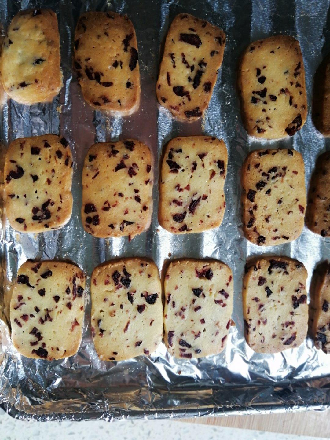 蔓越莓饼干的做法（烤箱做饼干）