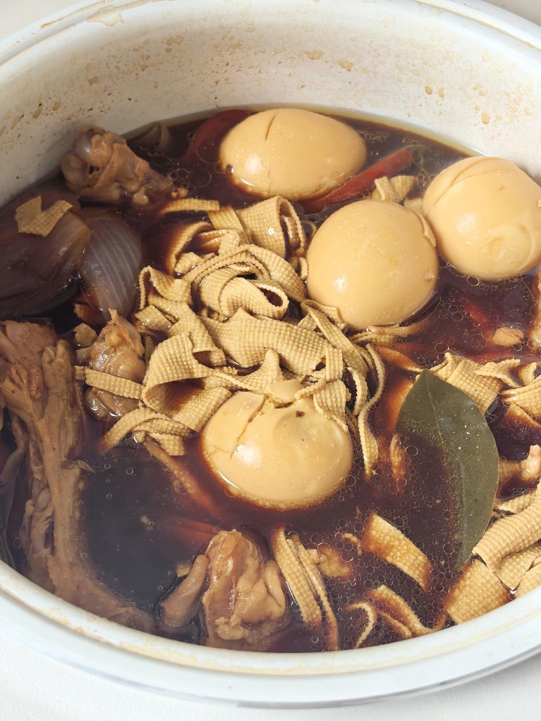 电饭煲家常卤鸡腿