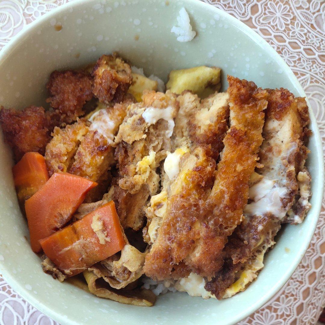 孩子们爱吃的日式照烧滑蛋猪排饭做法大揭秘！（正经料理）