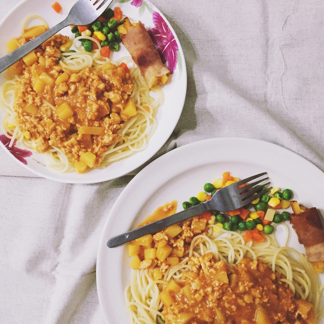 番茄肉酱意大利面