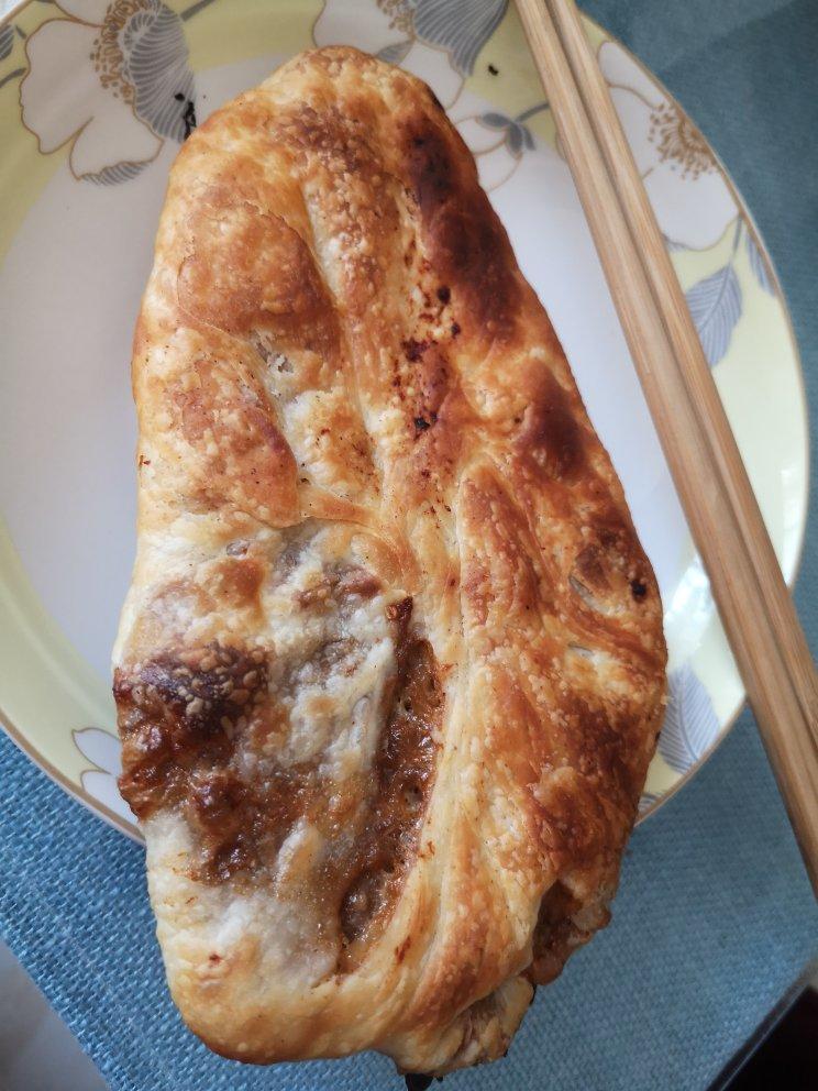 梅干菜鲜肉锅盔
