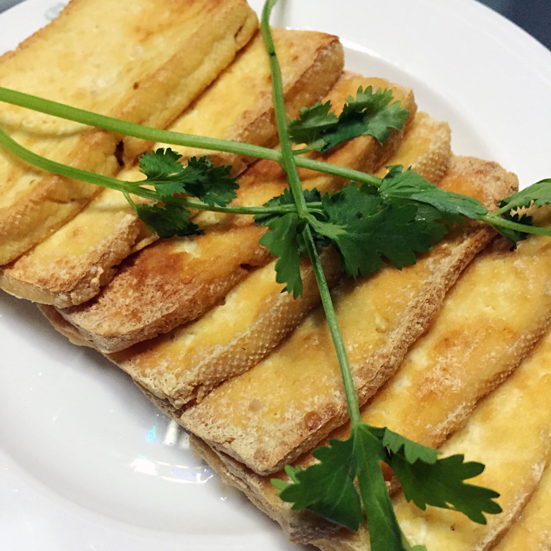 盐煎老豆腐（蘸酱油）