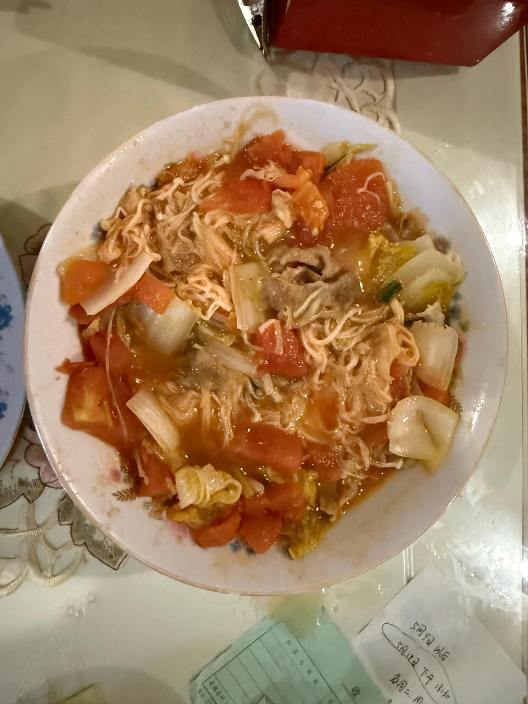 番茄金针菇肥牛