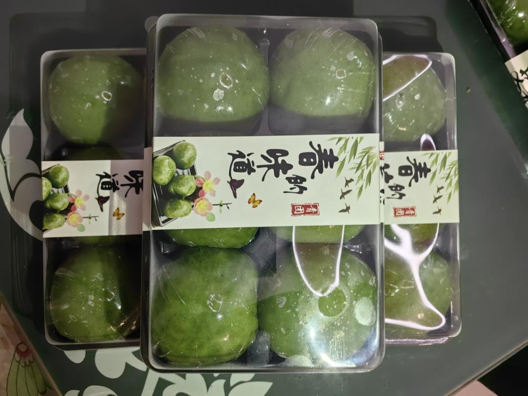 软软糯糯的青团配方和做法（附肉松咸蛋黄馅料配方）