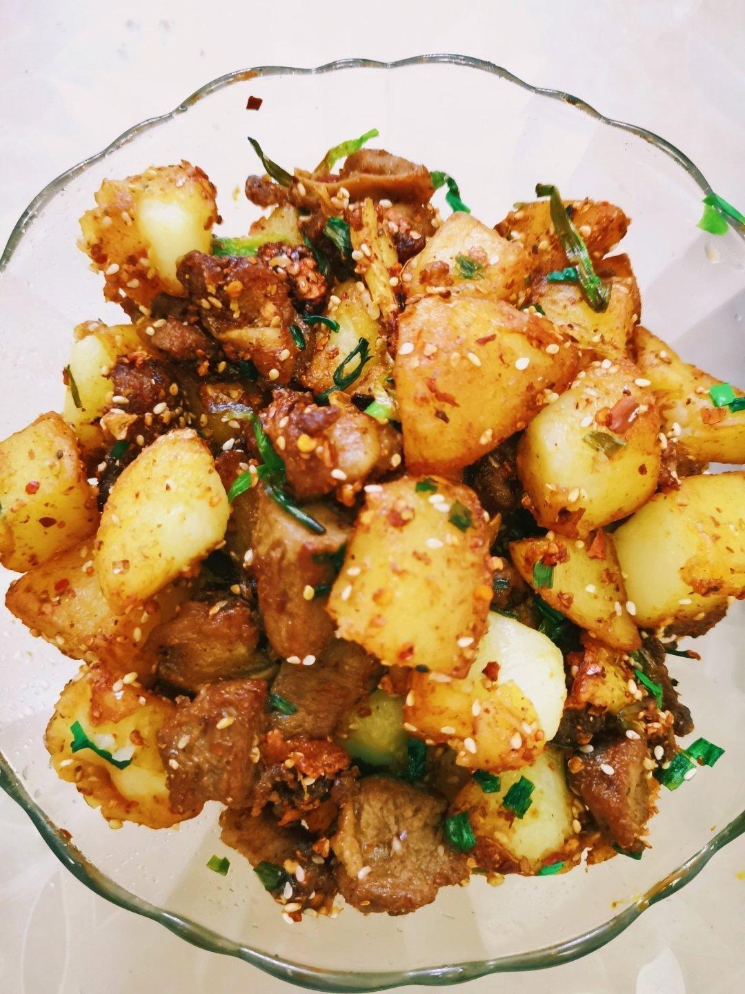 孜然土豆牛肉