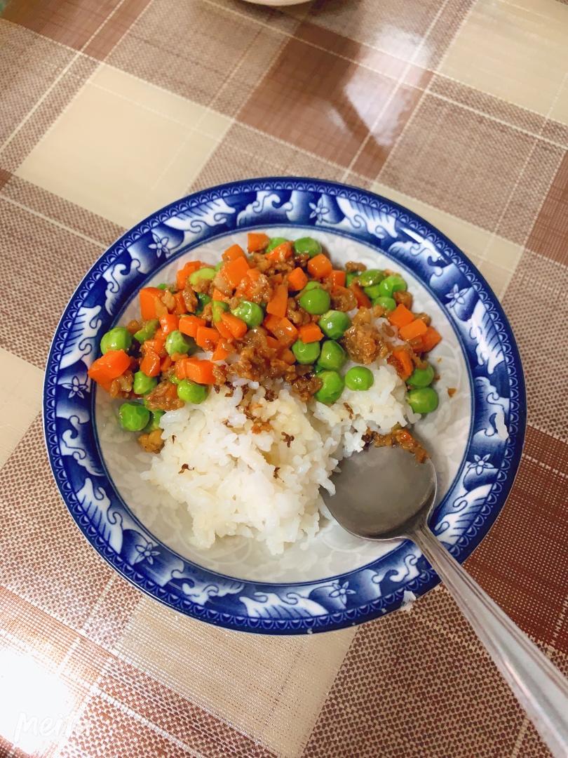 豌豆炒肉末