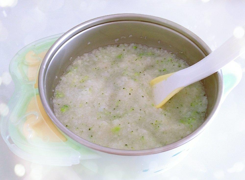 手机用户3204fgeb做的67个月宝宝辅食银鱼山药羹