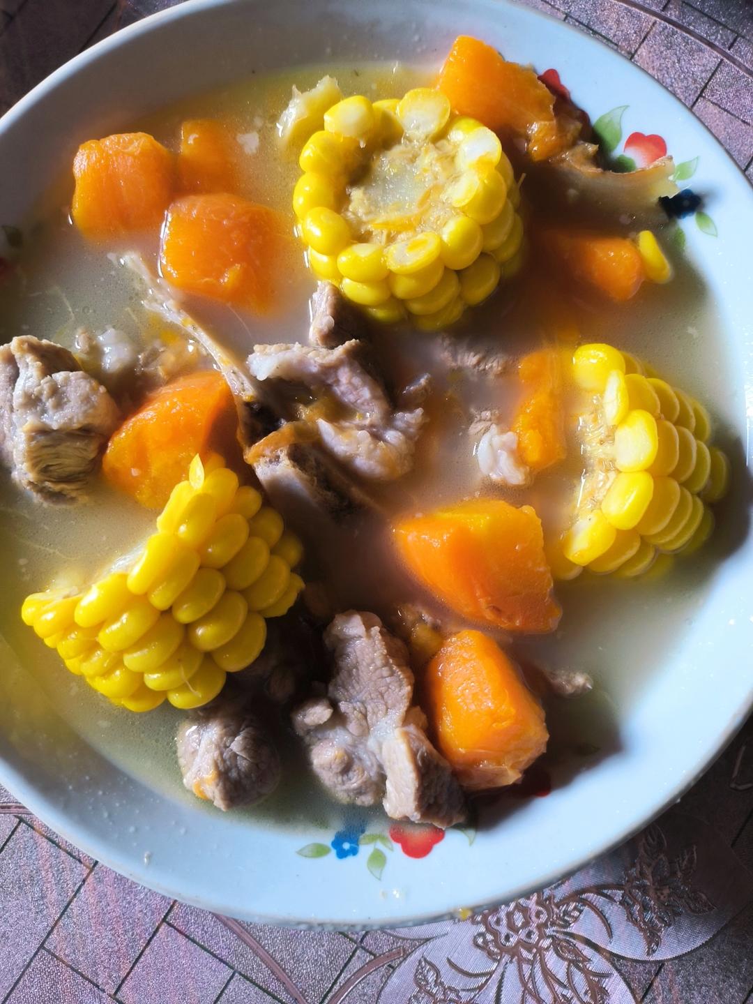 玉米排骨汤