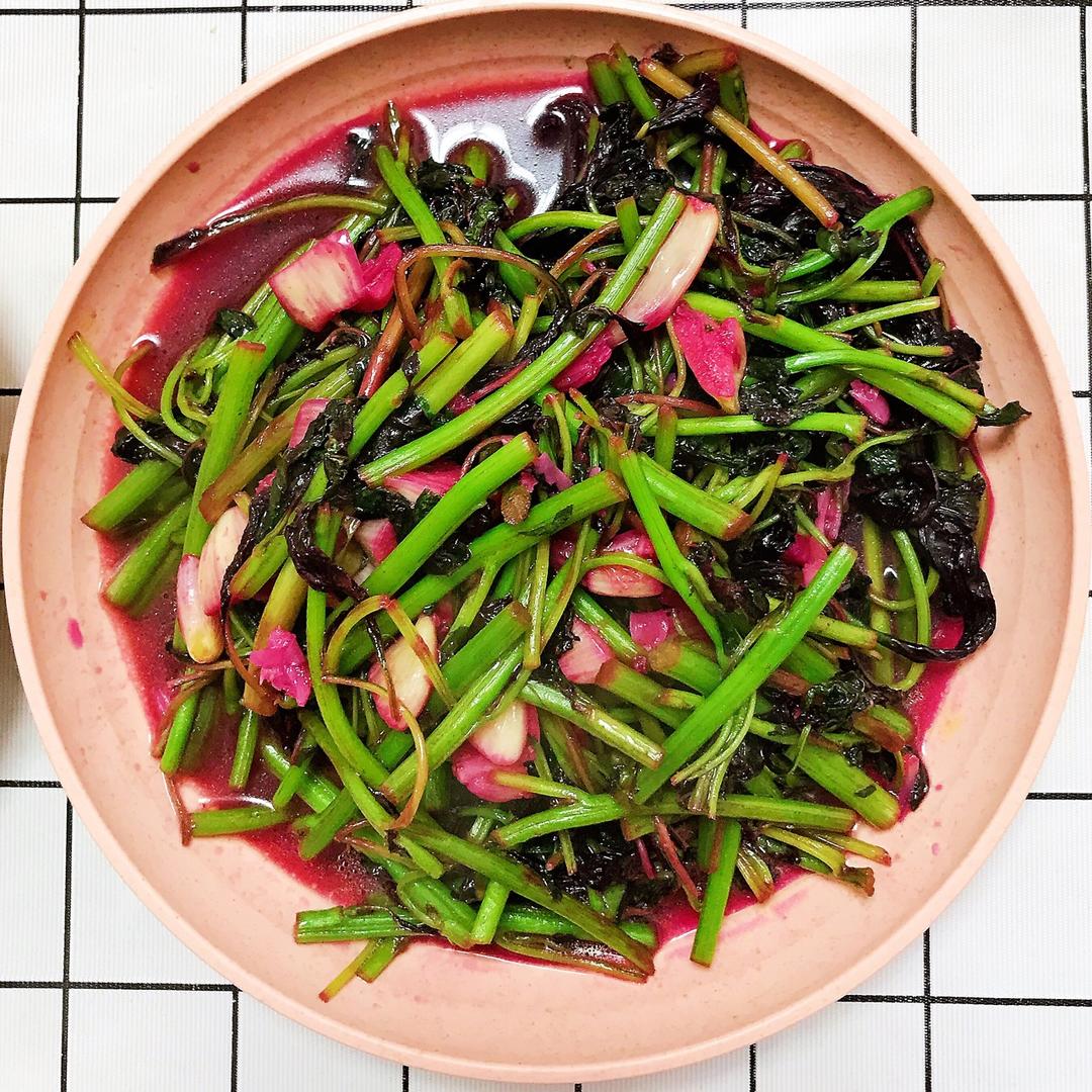 蒜茸炒红苋菜