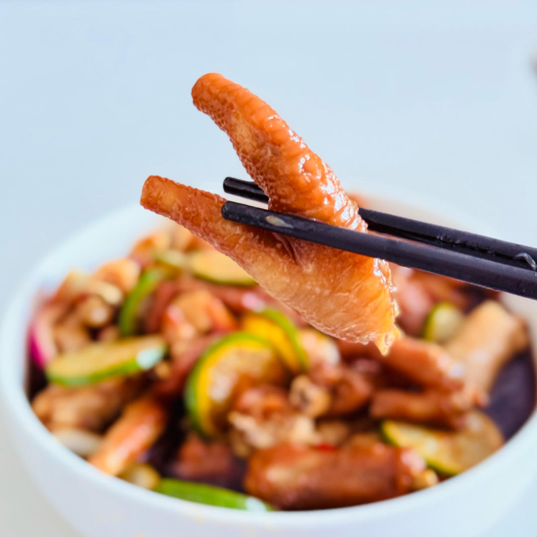 【柠檬酸辣鸡爪】自制超级无敌美味的网红鸡爪