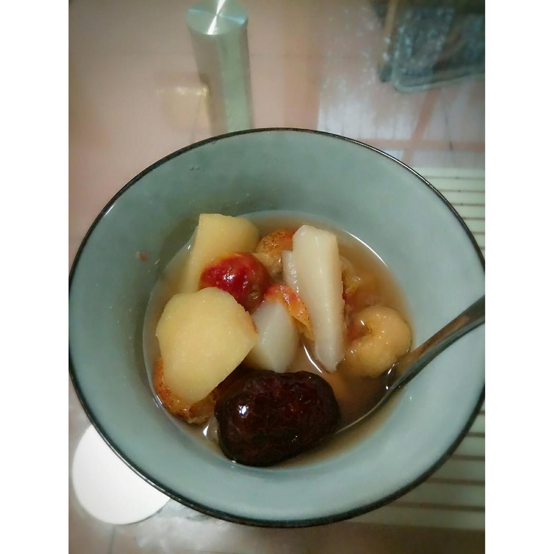 补气血的什锦水果羹（苹果梨山楂）