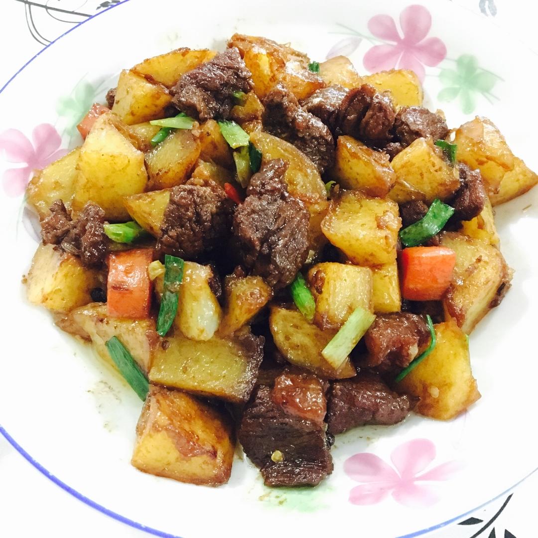 牛肉烧土豆