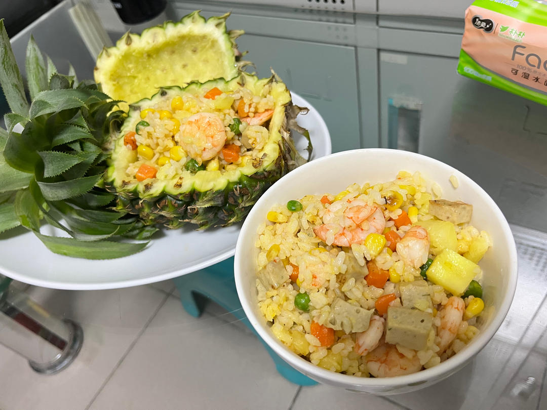 超正の泰式菠萝炒饭
