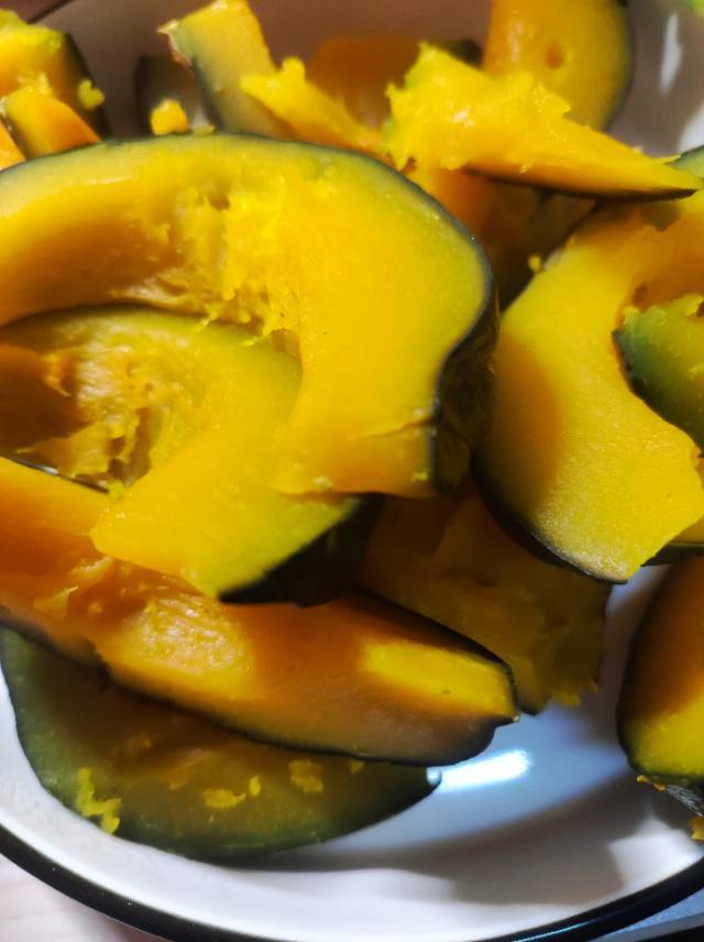 营养早餐蒸贝贝小南瓜