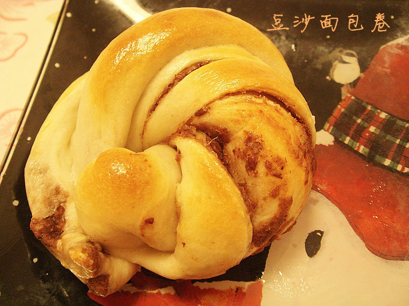 豆沙面包卷