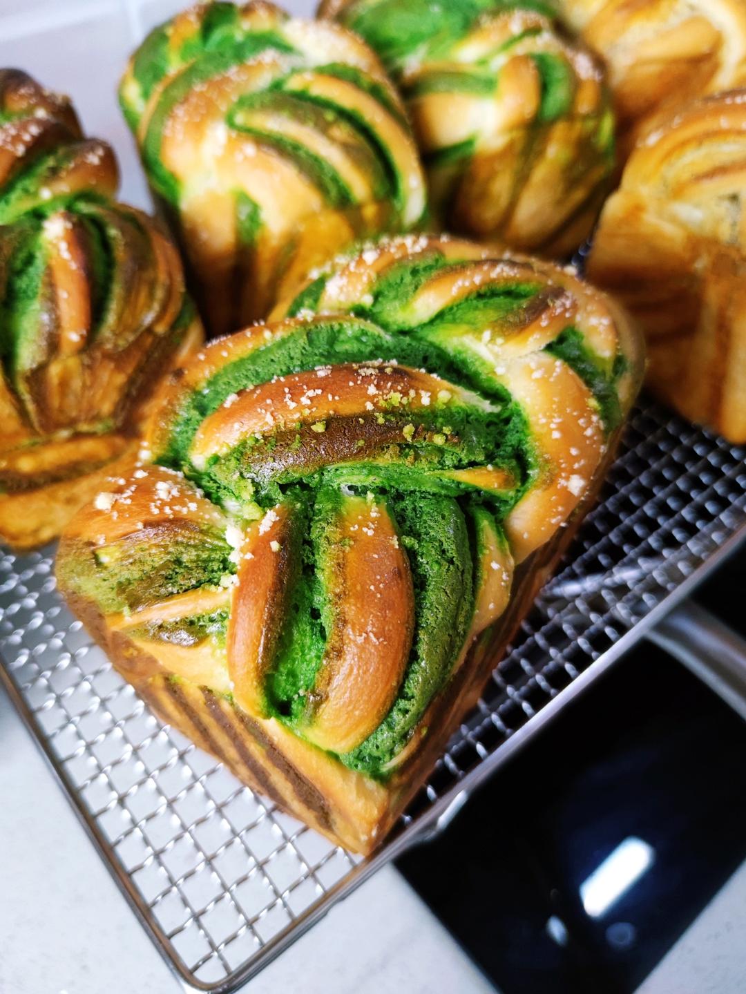 绿色心情---抹茶手撕小吐司