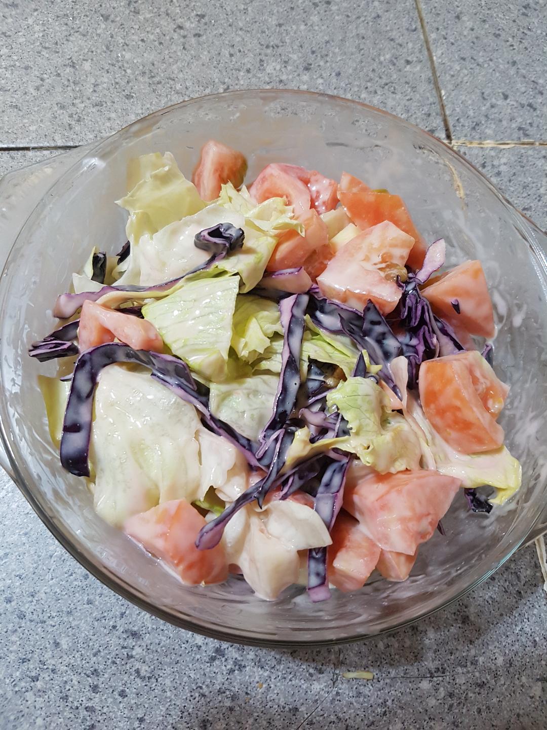 不用煮的蔬菜沙拉的做法