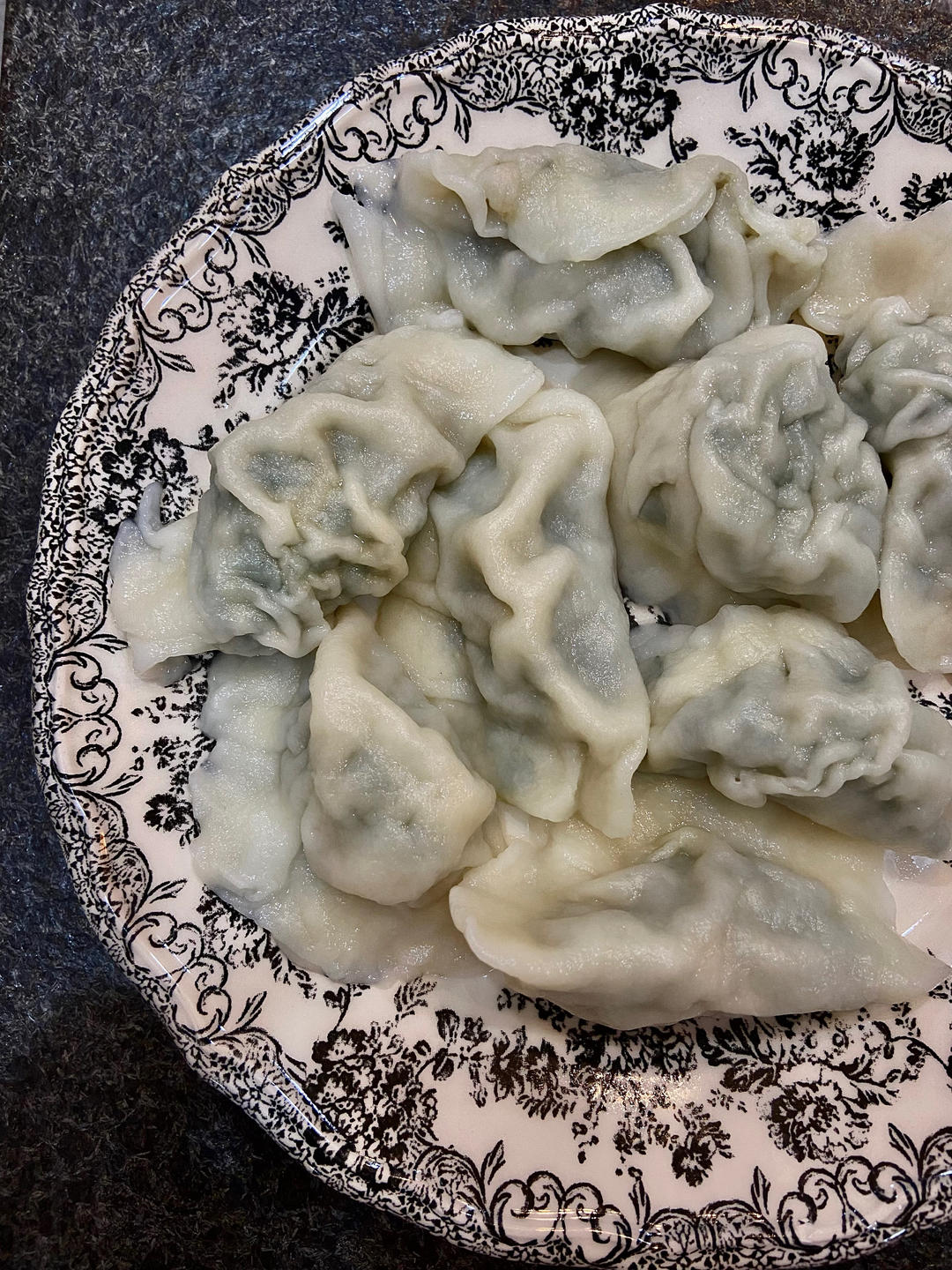 韭菜鸡蛋馅饺子