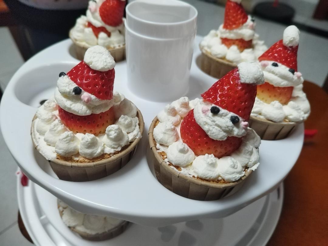 🎅圣诞杯子蛋糕｜又好看又好吃