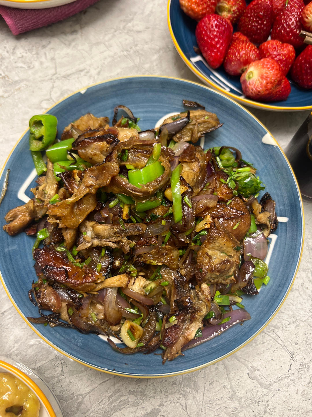 隔夜烤鸭的重生