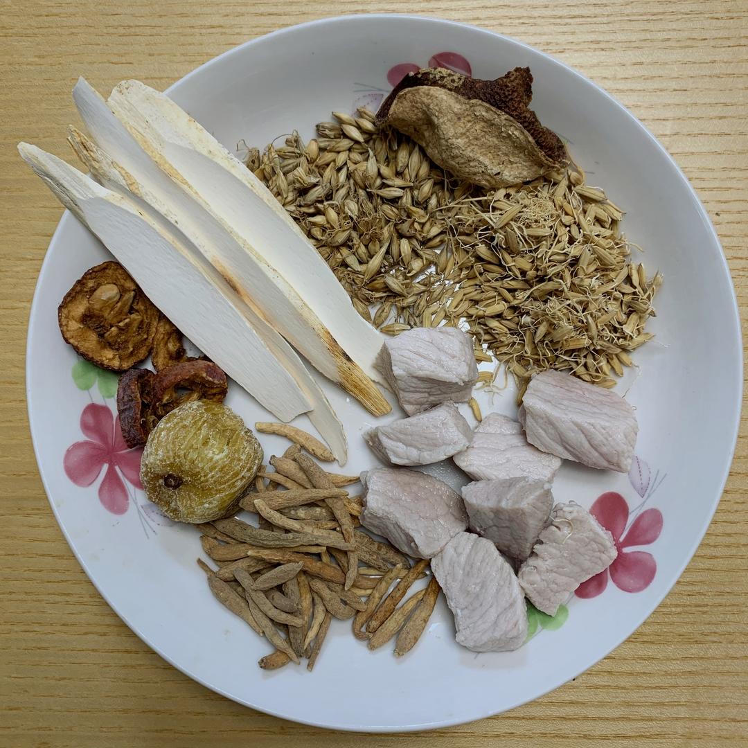 #儿童成长汤谱#健脾开胃消食的『太子参淮山瘦肉汤』的做法