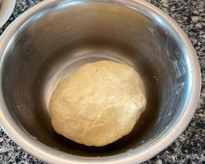 西式薄饼（类似naan版）          Easy soft flatbread的做法 步骤2