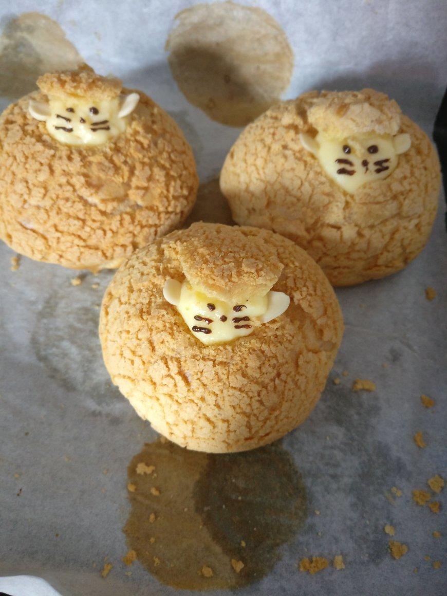 土拨鼠 酥皮豆乳泡芙