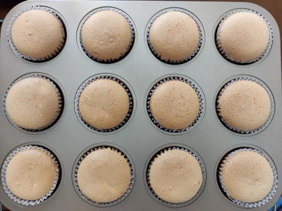 软绵绵杏仁纸杯蛋糕🧁（超详细）想失败都难