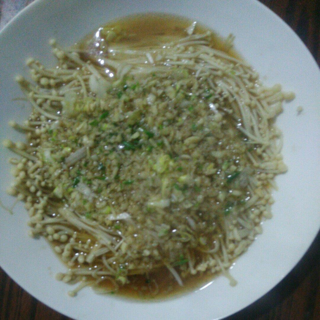 蒜蓉蒸金针菇