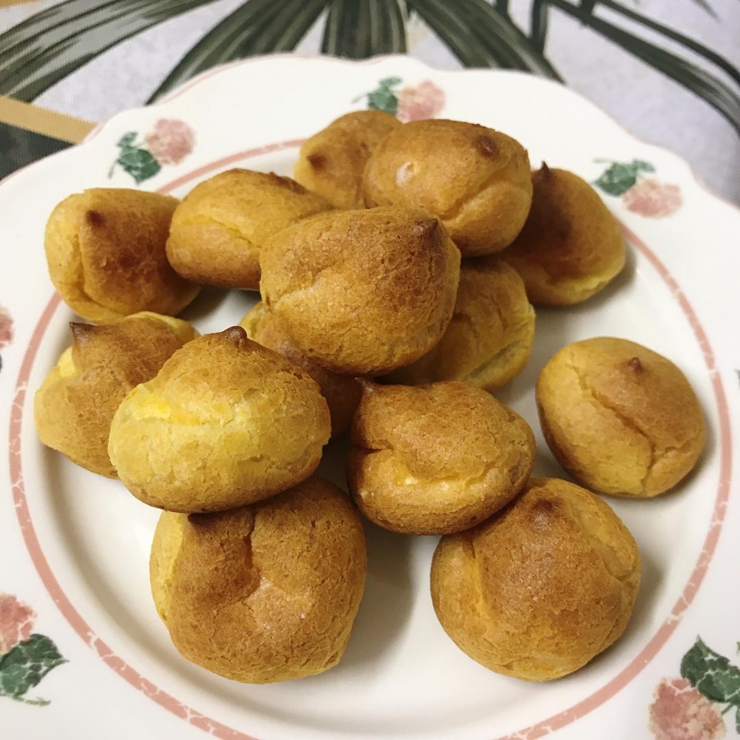 简单易成功的奶油小泡芙做法