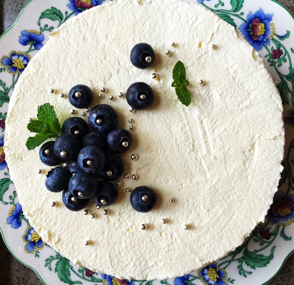 蓝莓慕斯轻乳酪蛋糕