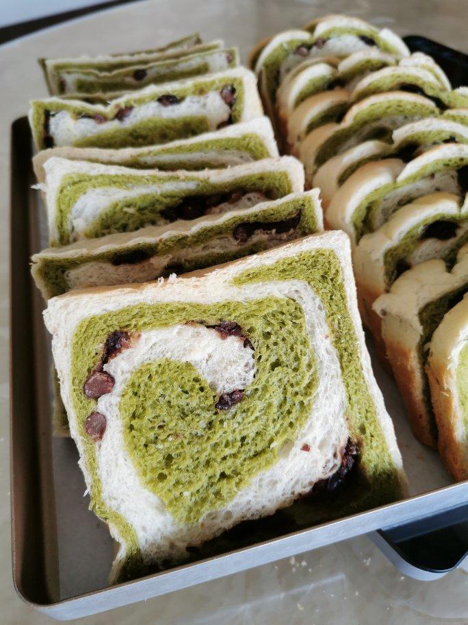 蜜豆抹茶双色吐司（波兰种）