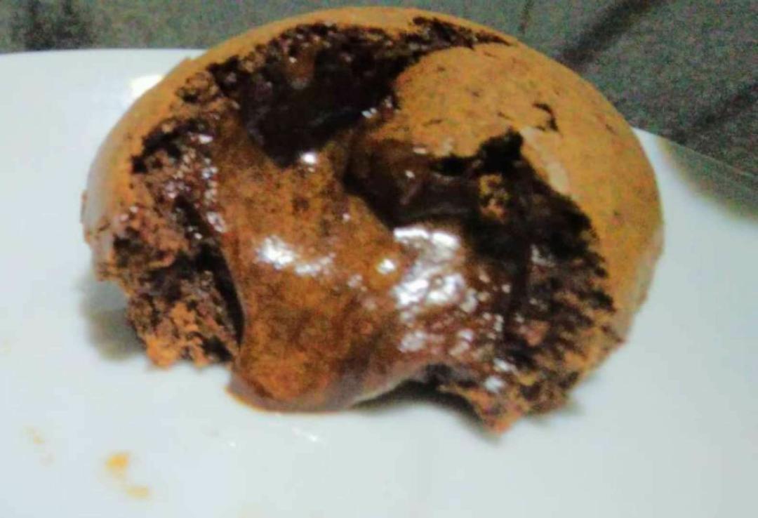 巧克力熔岩蛋糕