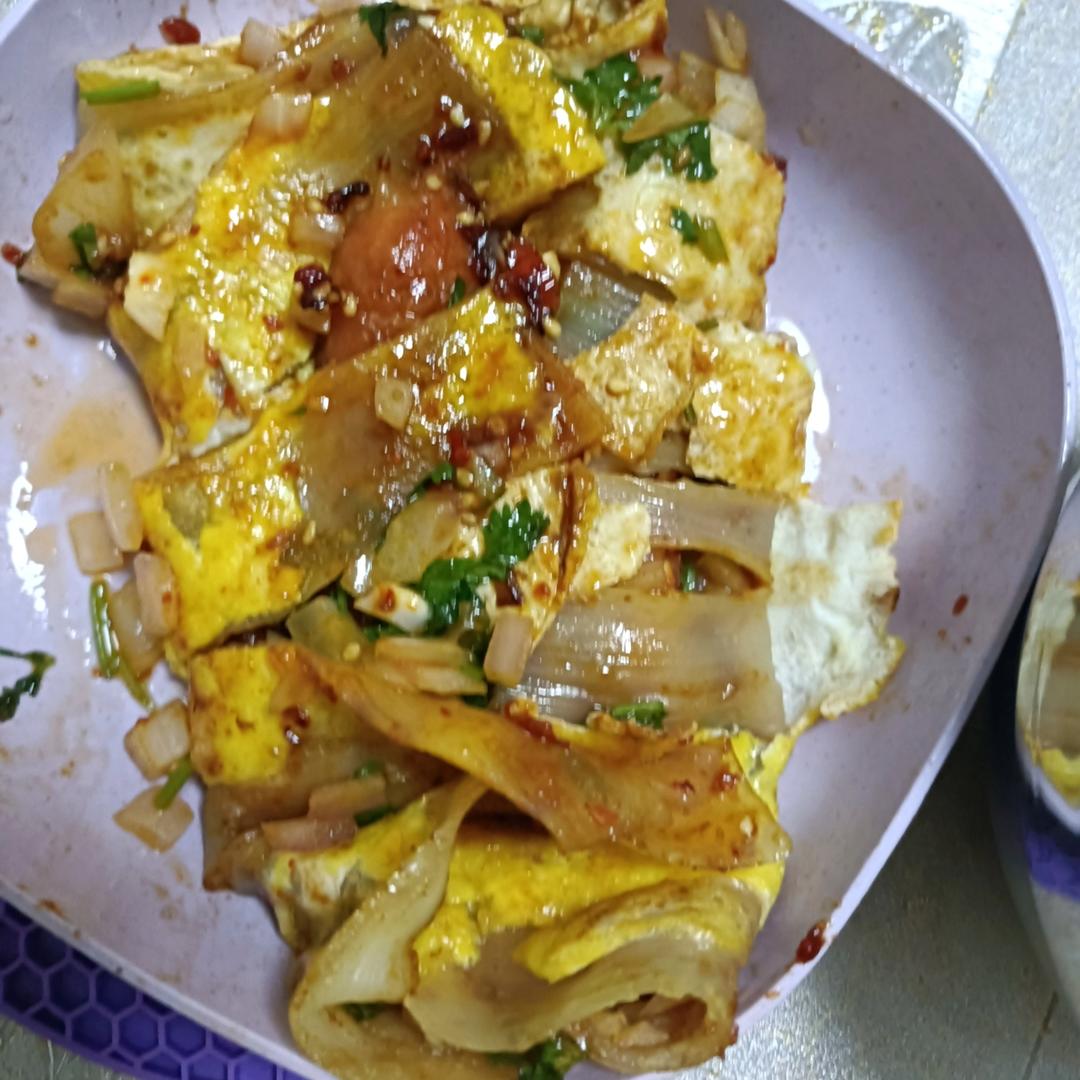 超级美味的东北烤冷面➕自制万能酱料【酱料是关键】